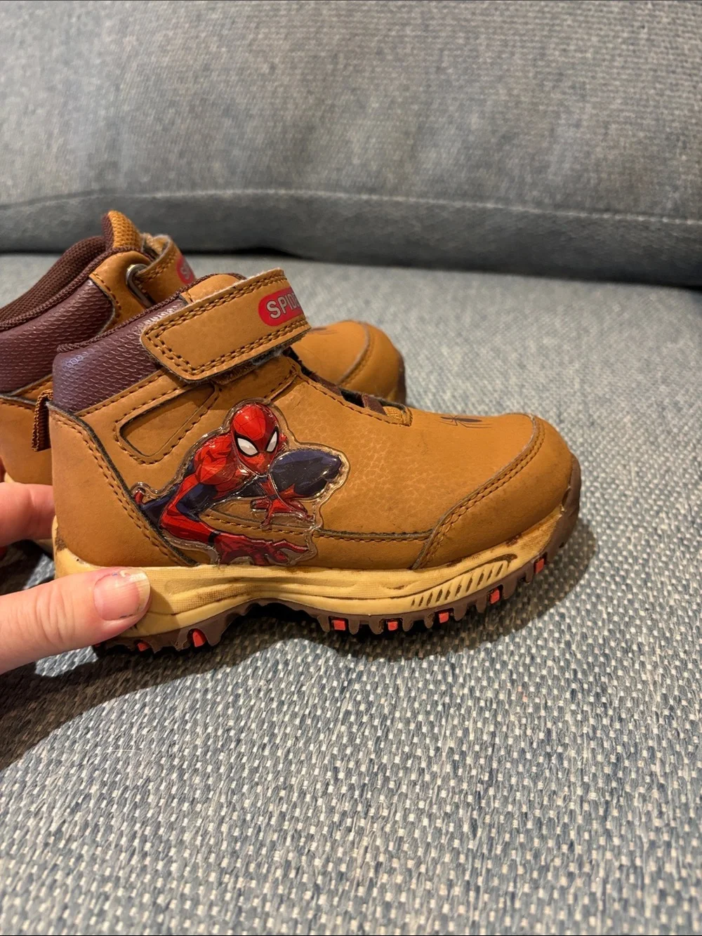 Marvel spider man boots! Child 8!
